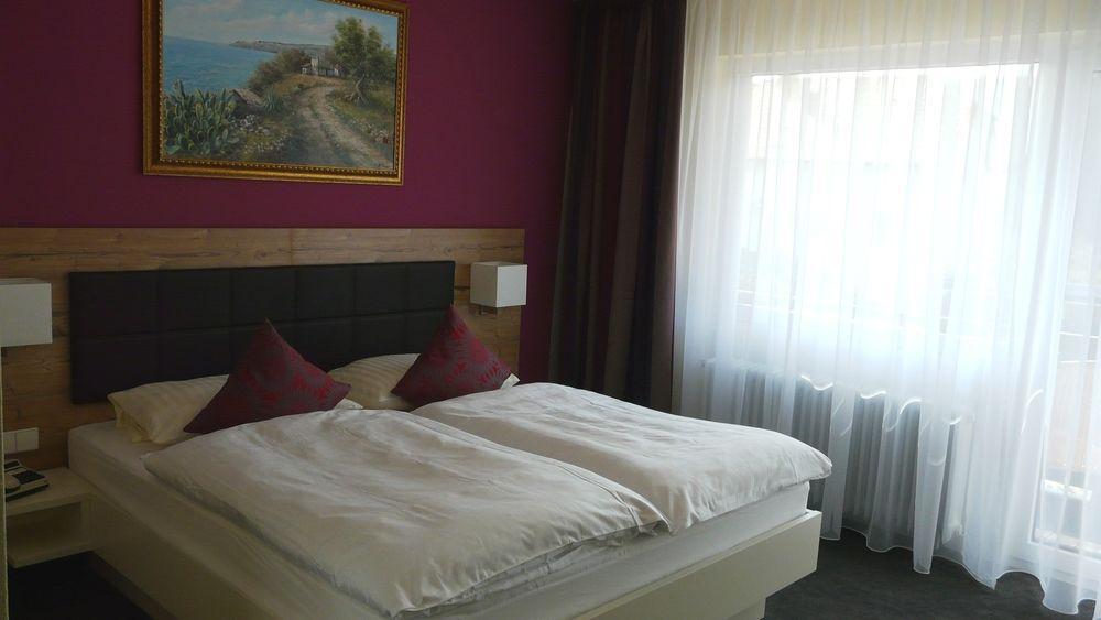 Schwarzwaldhotel Sonne Hotel Baden-Baden